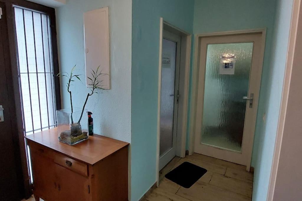 Wohnung Zum Wohlfuehlen Beruflich Und Privat Zell am Main Ngoại thất bức ảnh